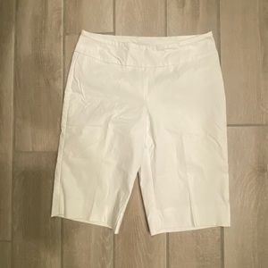 peck & peck White City Short